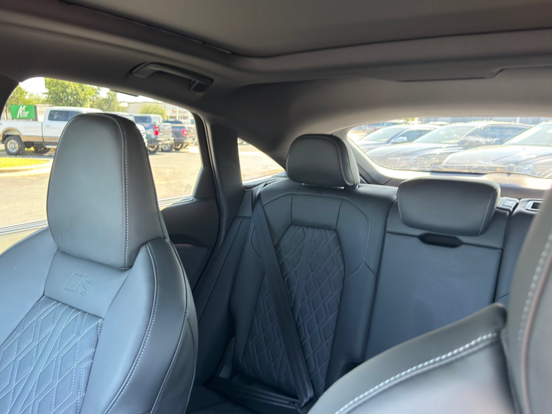 New 2026 Audi SQ5 Prestige AWD/4WD image 16