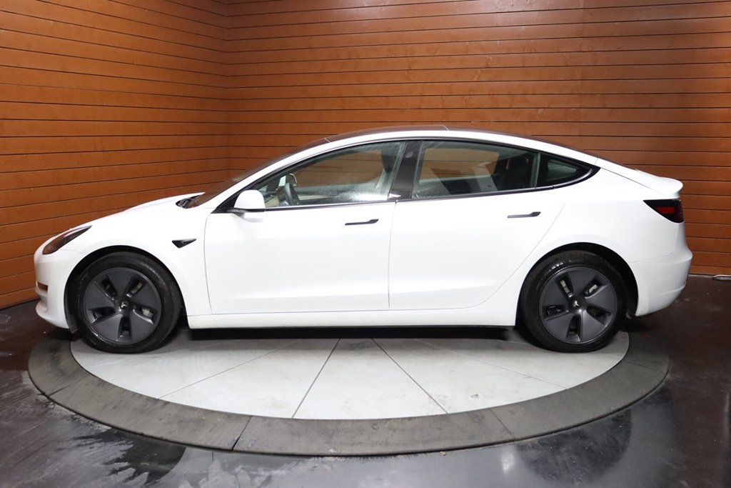 Used 2023 Tesla Model 3 Standard Range RWD image 8