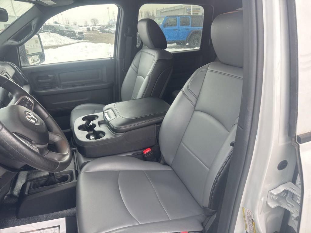 New 2024 RAM 5500 Tradesman AWD/4WD image 13