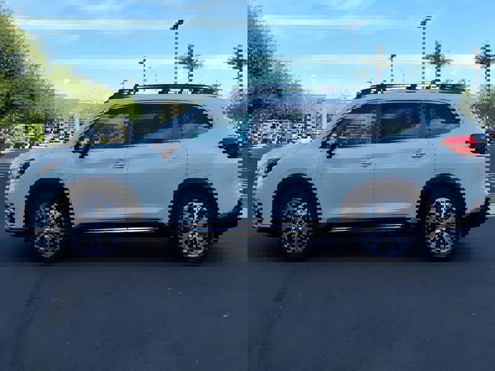 Used 2020 Subaru Ascent Limited w/ Technology Package image 4