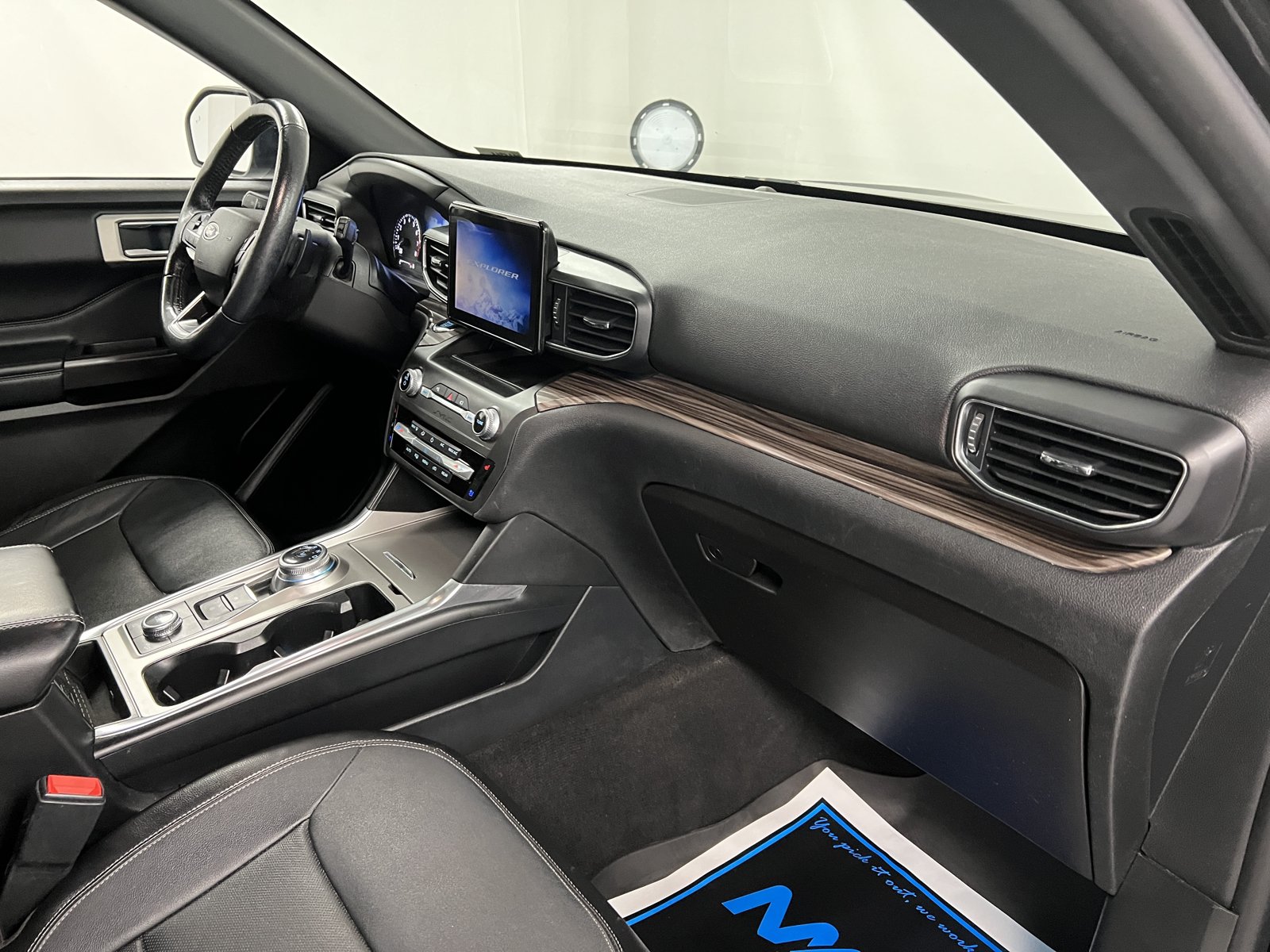 Used 2020 Ford Explorer Limited AWD/4WD image 44