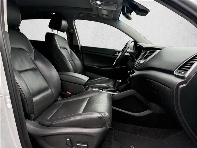 Used 2016 Hyundai Tucson Limited w/ Option Group 03 image 18