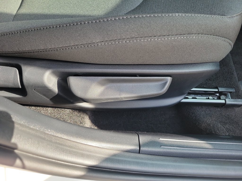 New 2026 Kia K4 FWD image 9