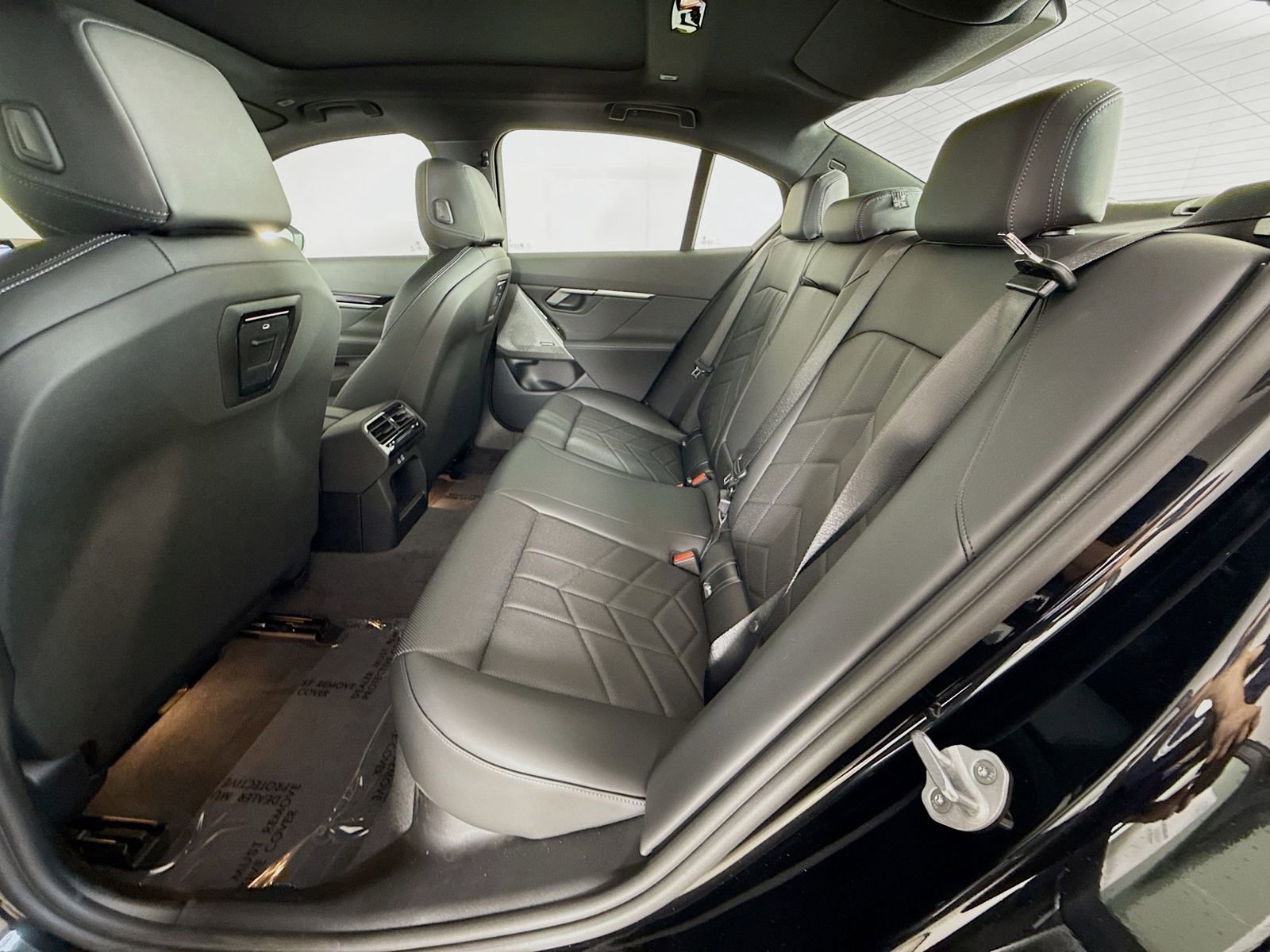 New 2026 BMW i5 eDrive40 w/ M Sport Package image 26