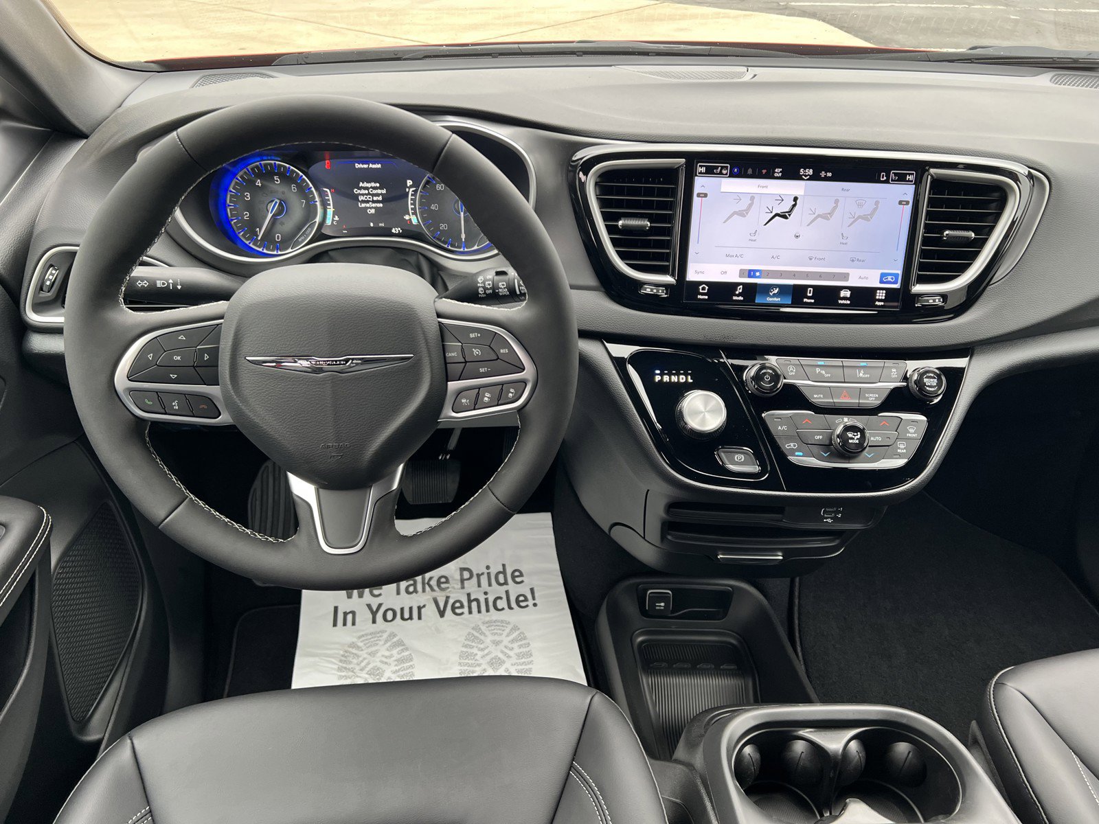 New 2026 Chrysler Voyager LX image 18