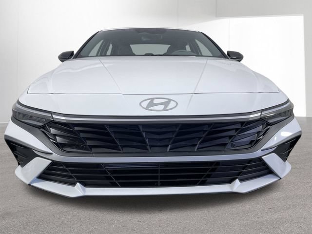 New 2026 Hyundai Elantra Sport FWD image 44