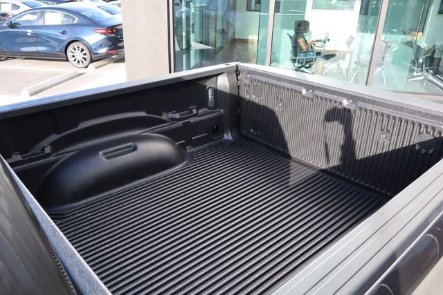 Used 2026 RAM 1500 Laramie AWD/4WD image 12