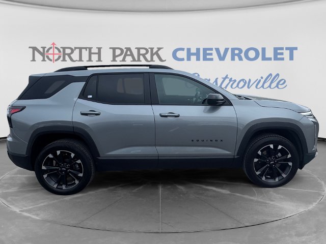 Used 2026 Chevrolet Equinox RS w/ Convenience Package III AWD/4WD image 2