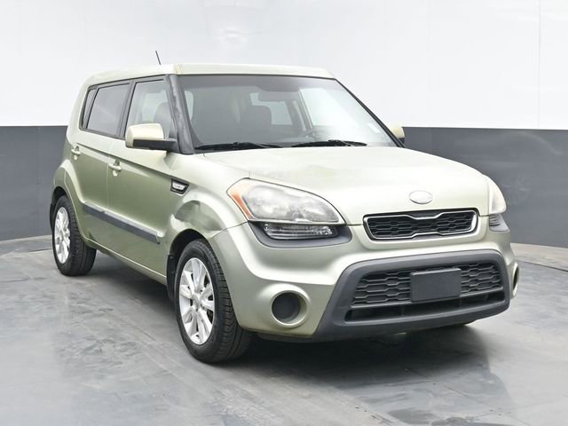 Used 2013 Kia Soul FWD image 2