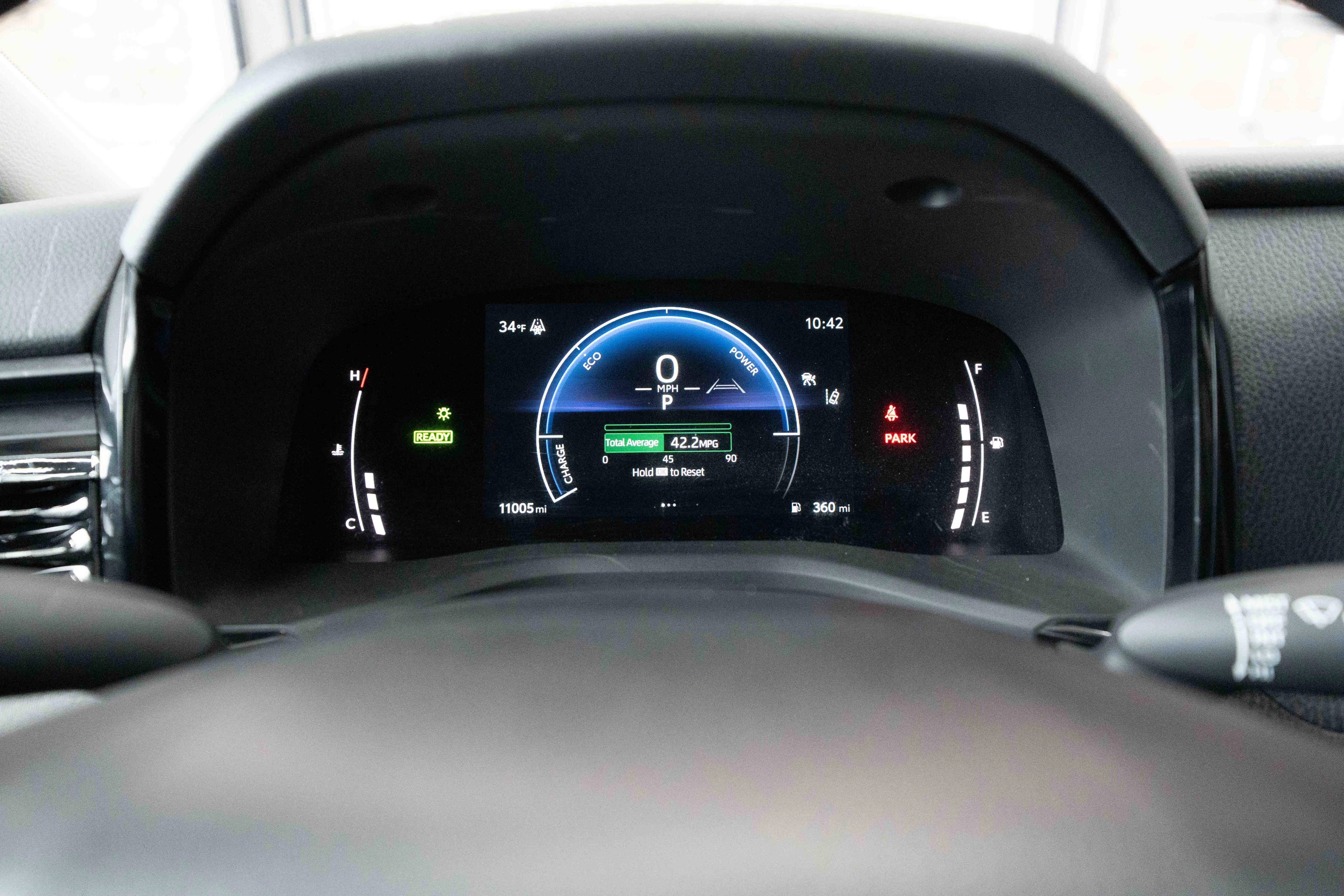 Used 2025 Toyota Camry LE w/ Convenience Package image 16