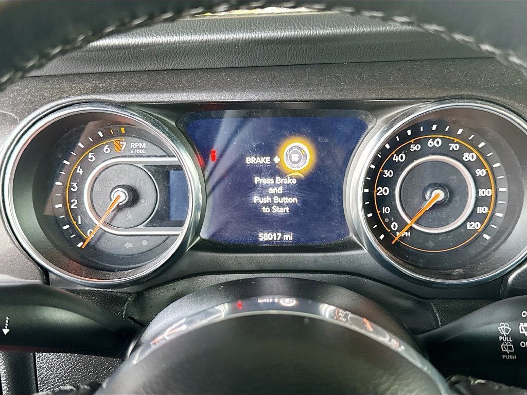 Certified 2022 Jeep Wrangler Unlimited Sahara AWD/4WD image 13