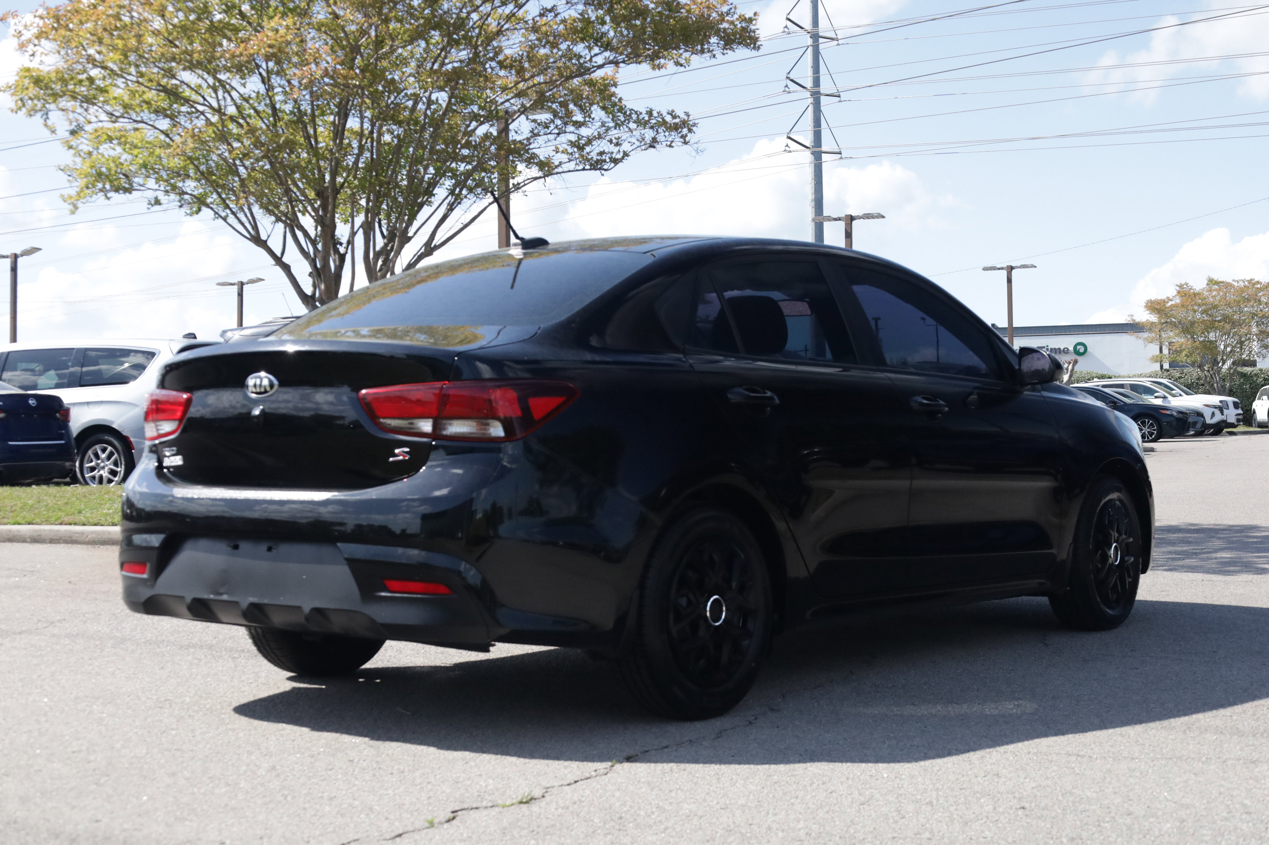 Used 2020 Kia Rio S image 5