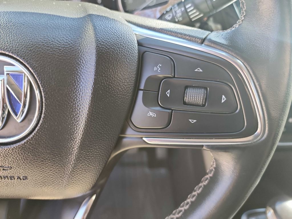 Used 2023 Buick Encore GX Select image 18