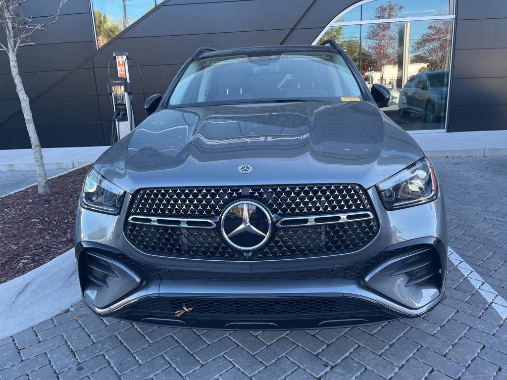Certified 2025 Mercedes-Benz GLE 350 4MATIC image 3