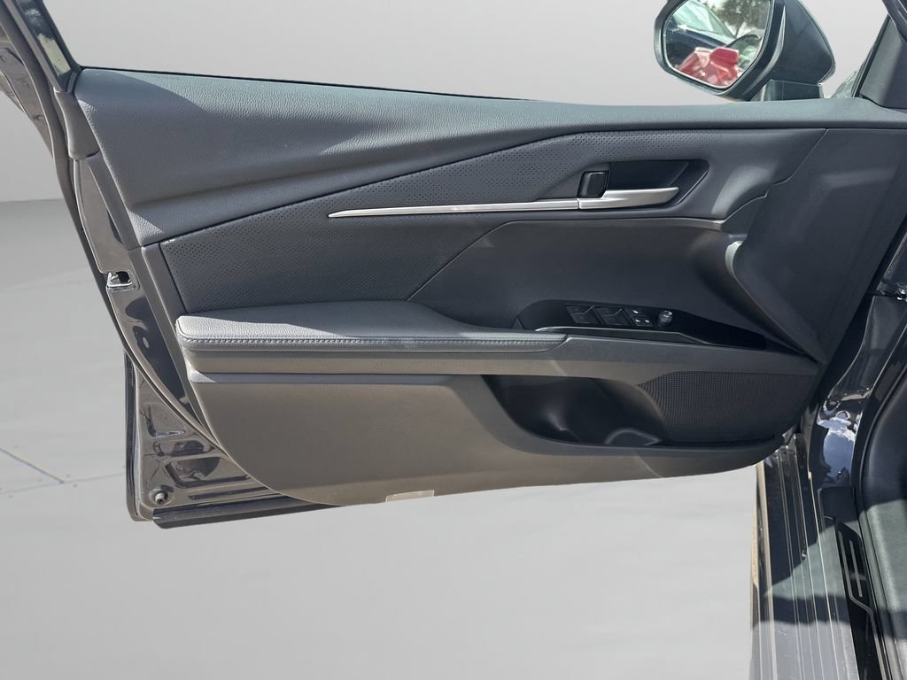 Used 2026 Toyota Camry XSE FWD image 9