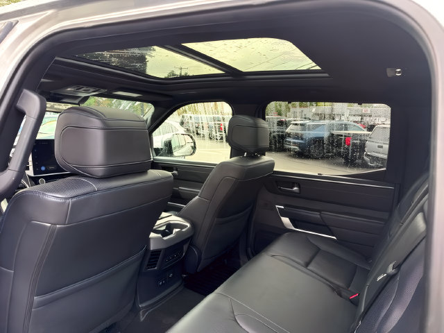 Used 2023 Toyota Tundra Platinum AWD/4WD image 22