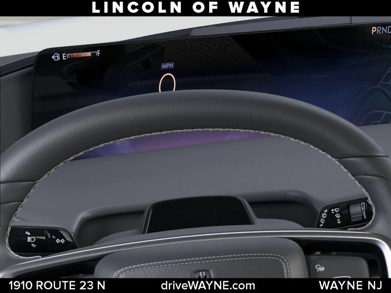 New 2026 Lincoln Navigator Premiere AWD/4WD image 14