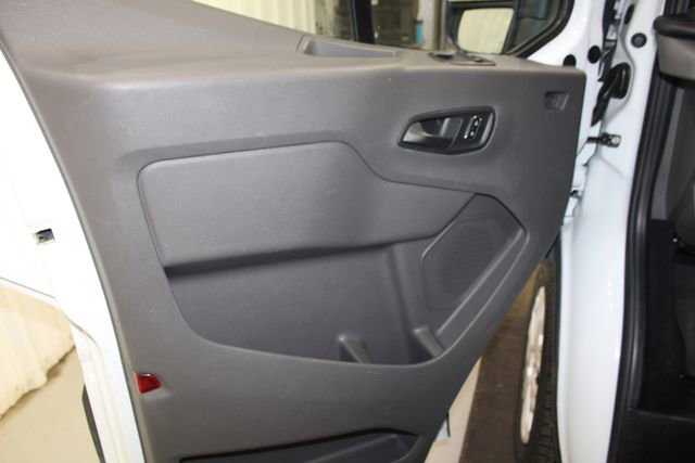 Used 2023 Ford Transit 350 XLT RWD image 9
