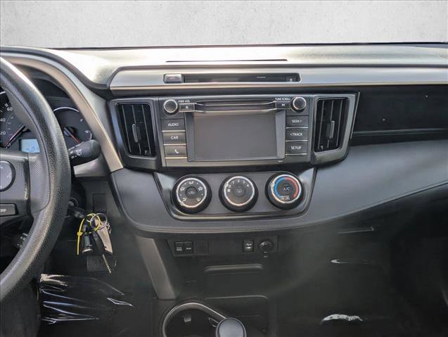 Used 2016 Toyota RAV4 LE image 12