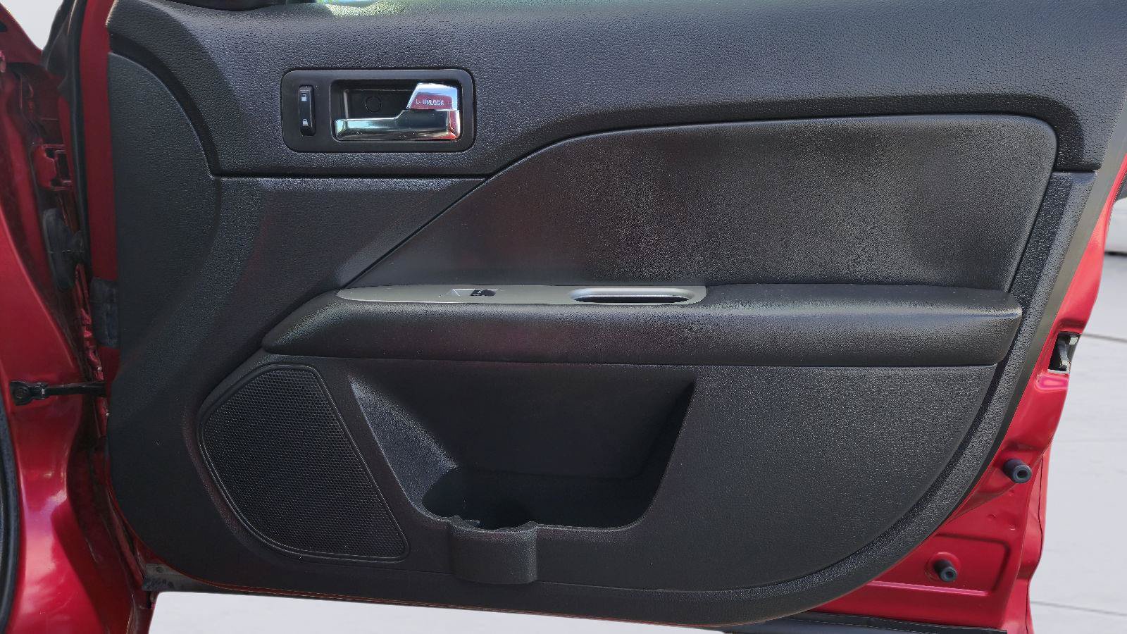 Used 2012 Ford Fusion SEL FWD image 22
