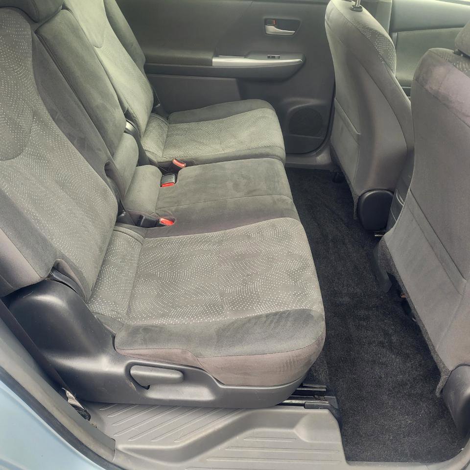 Used 2014 Toyota Prius V Three FWD image 26