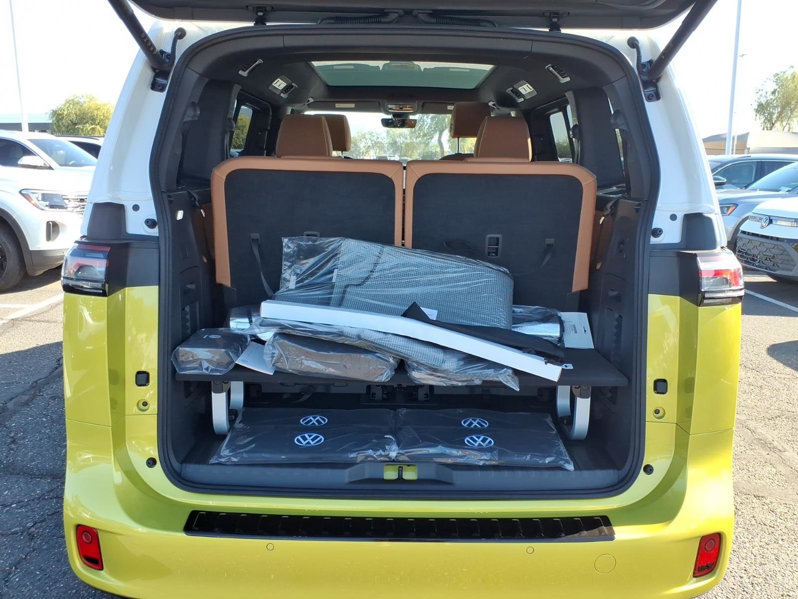 New 2025 Volkswagen ID. Buzz Pro S Plus image 8