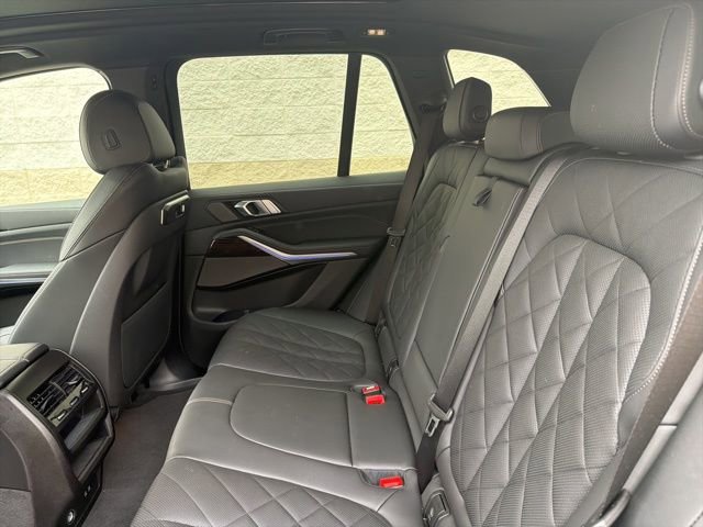 Used 2026 BMW X5 sDrive40i image 13
