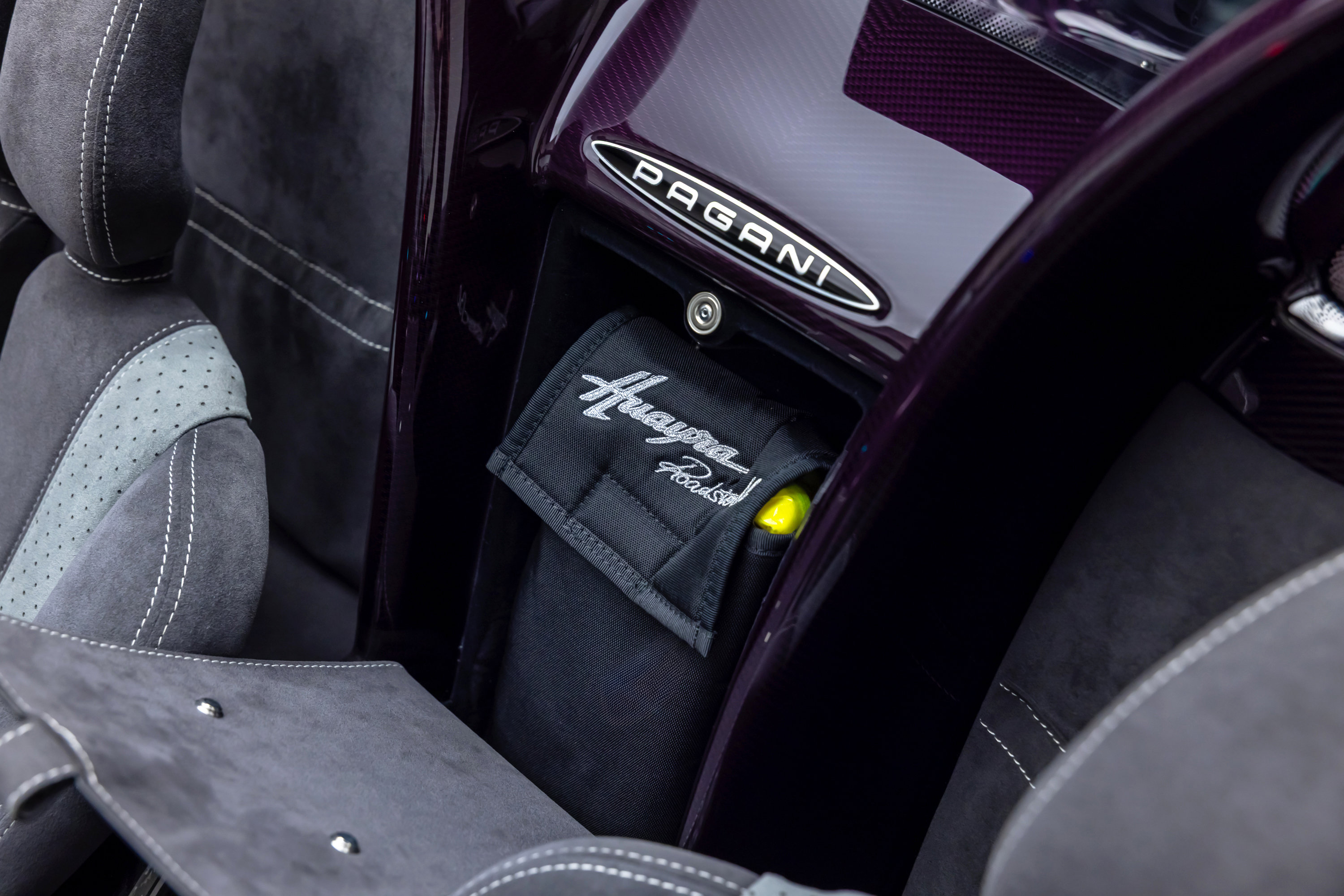 Used 2020 Pagani Huayra image 38