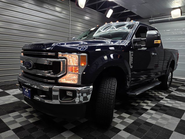 Used 2022 Ford F350 XLT w/ XLT Premium Package AWD/4WD image 42