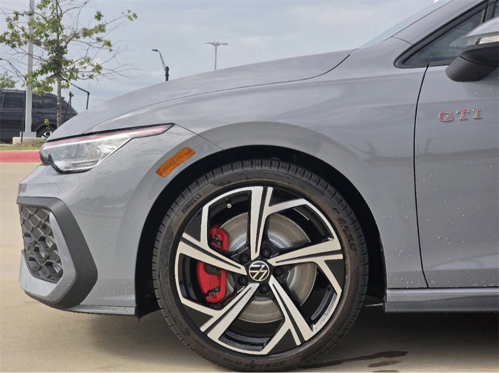 New 2025 Volkswagen GTI SE image 5