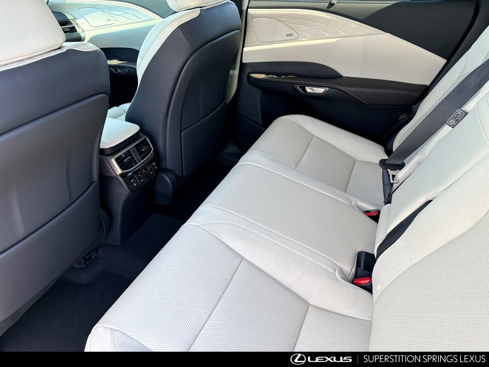 New 2026 Lexus RX 350 FWD image 21