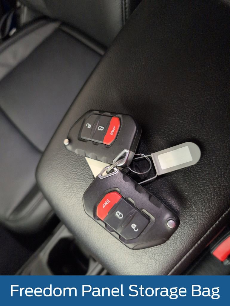 Used 2025 Jeep Gladiator Sport AWD/4WD image 39