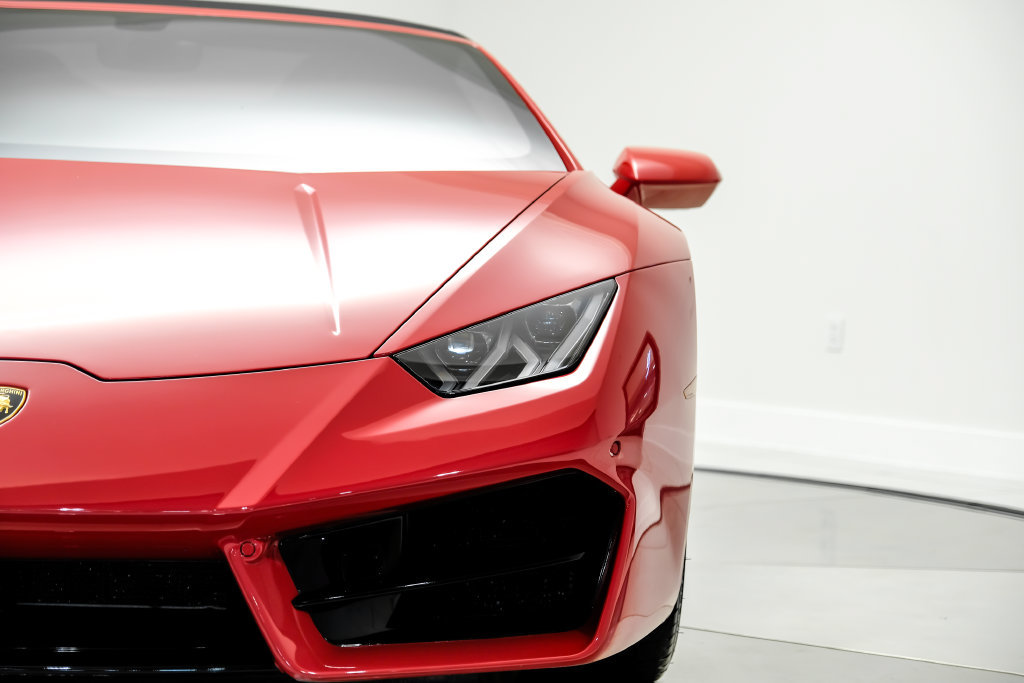 Used 2018 Lamborghini Huracan LP 580-2 RWD image 41