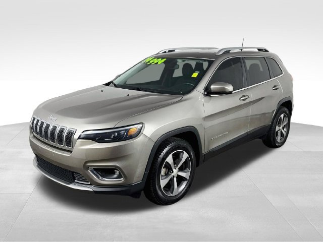 Used 2019 Jeep Cherokee Limited AWD/4WD image 1