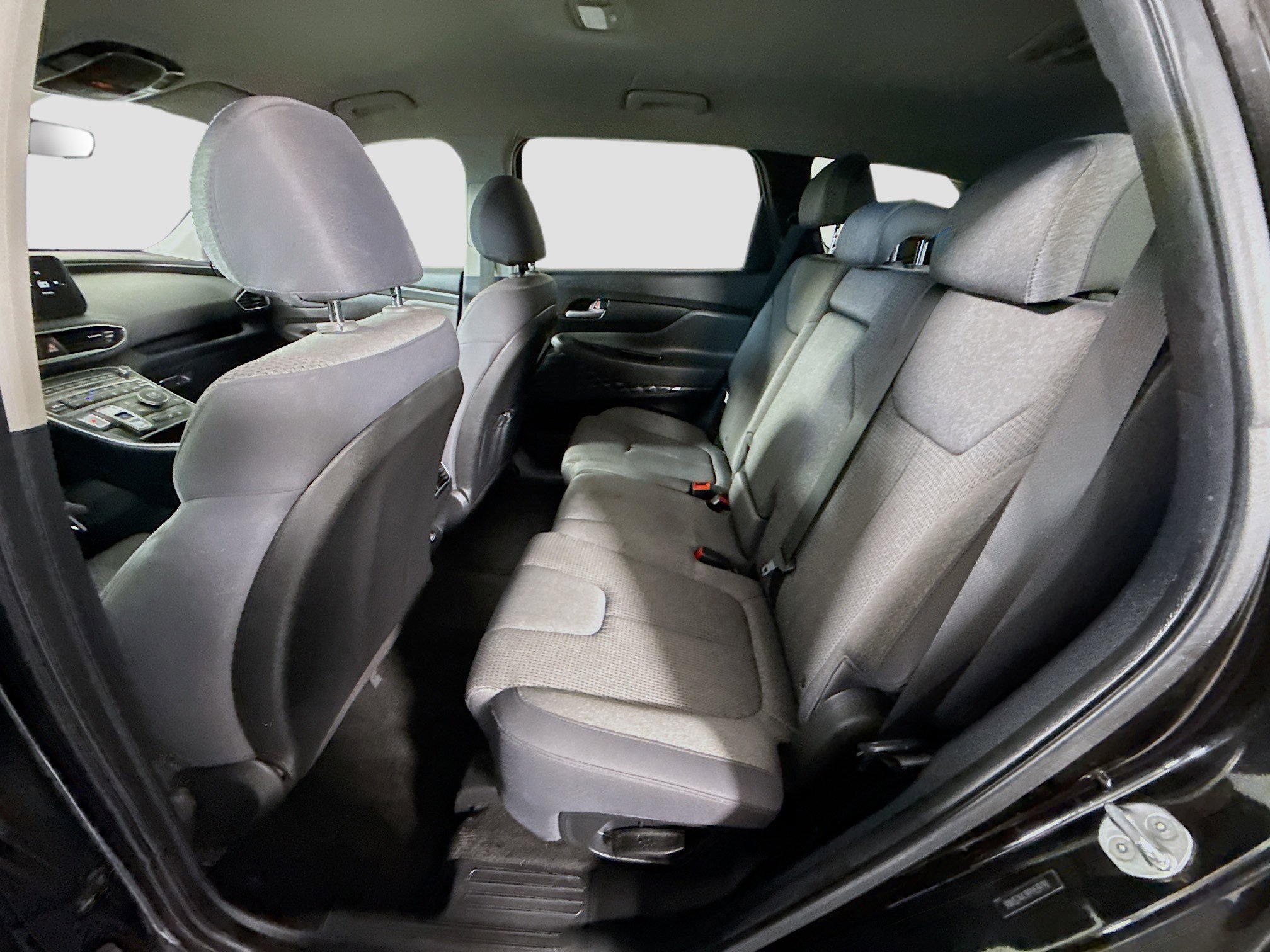 Used 2023 Hyundai Santa Fe SEL image 25