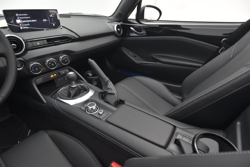 New 2026 MAZDA MX-5 Miata Grand Touring w/ Weather Package RWD image 29