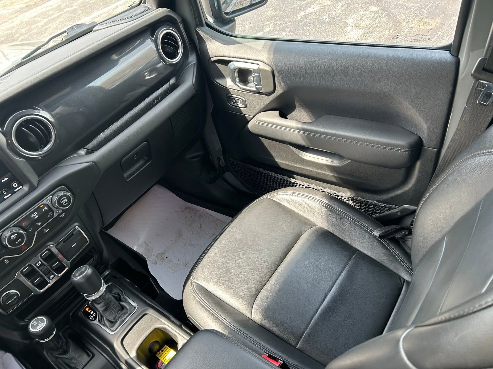 Certified 2023 Jeep Wrangler Unlimited Sahara image 29