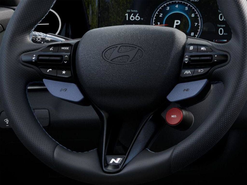 Used 2025 Hyundai Elantra N FWD image 18