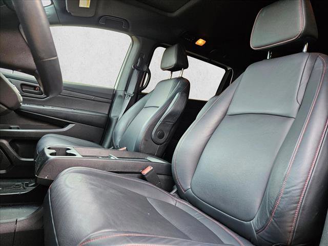 Used 2024 Honda Odyssey Sport image 12