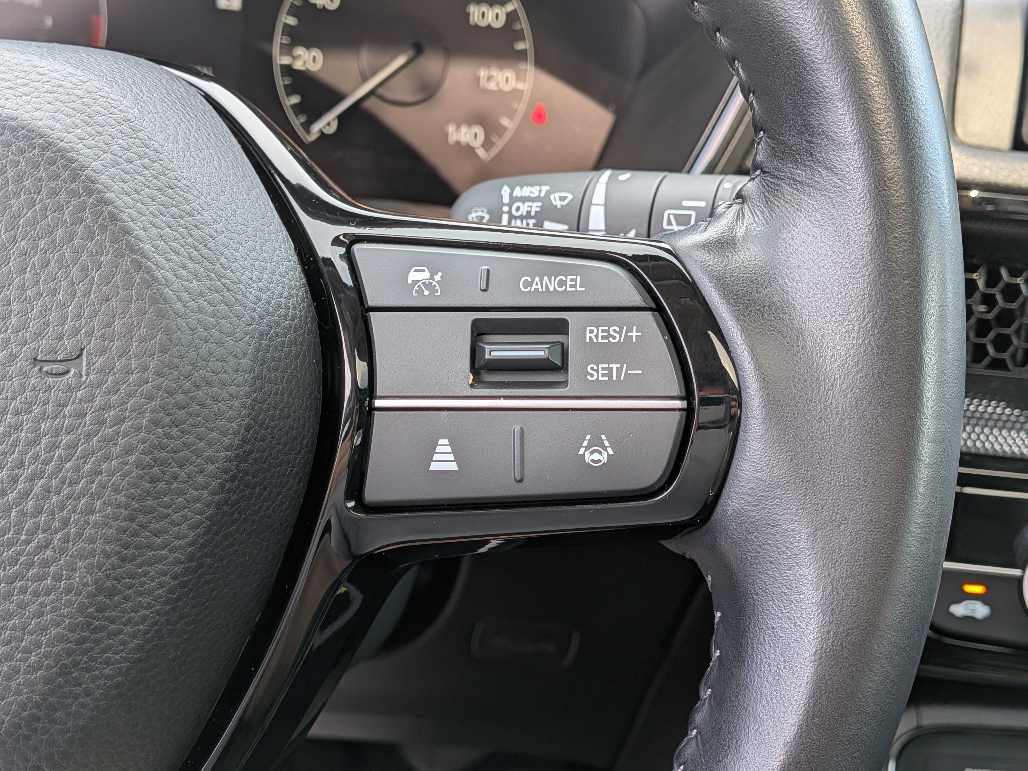 Used 2025 Honda CR-V EX-L image 27