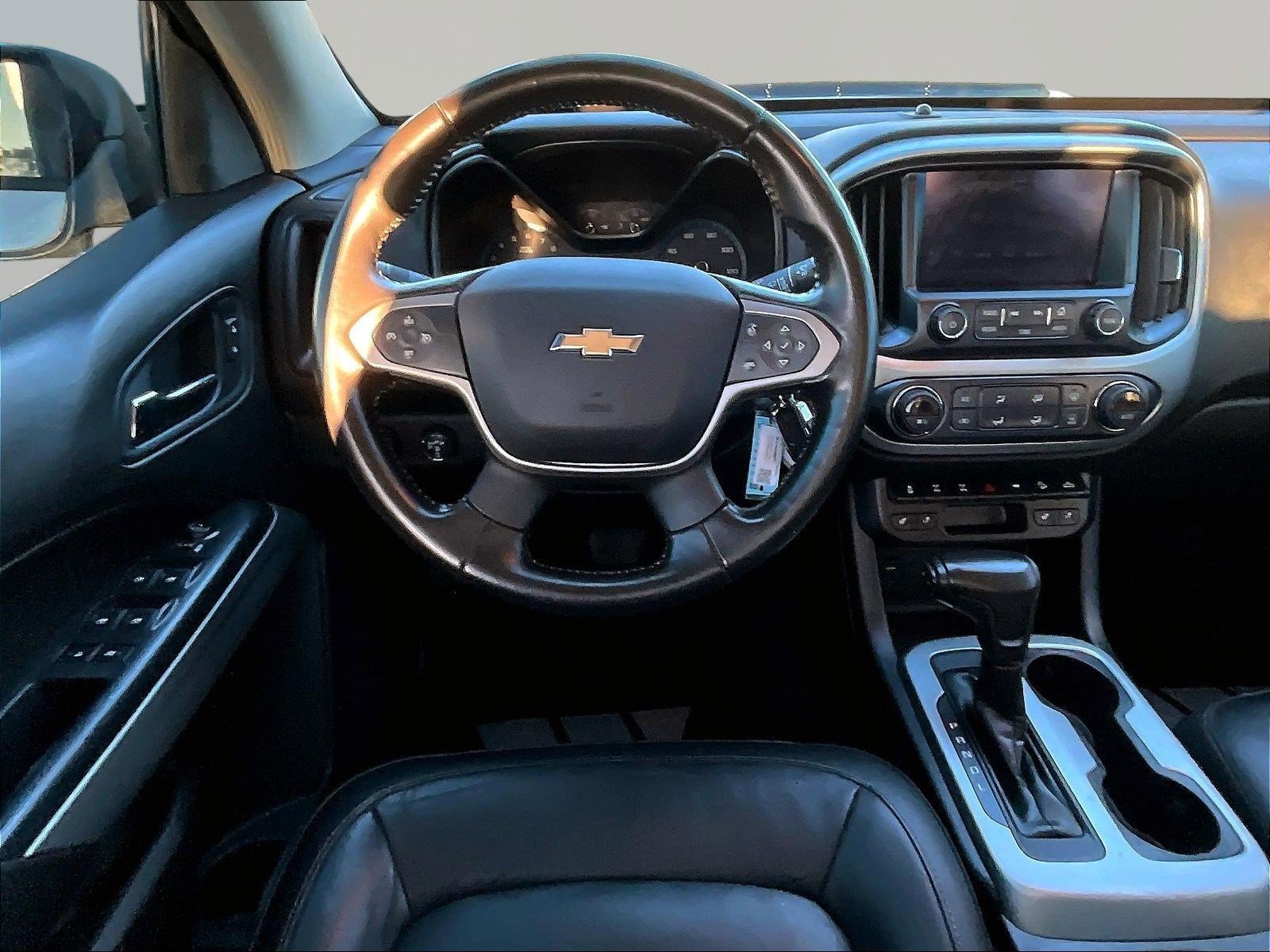 Used 2018 Chevrolet Colorado ZR2 w/ LPO, Door Decal Package AWD/4WD image 8