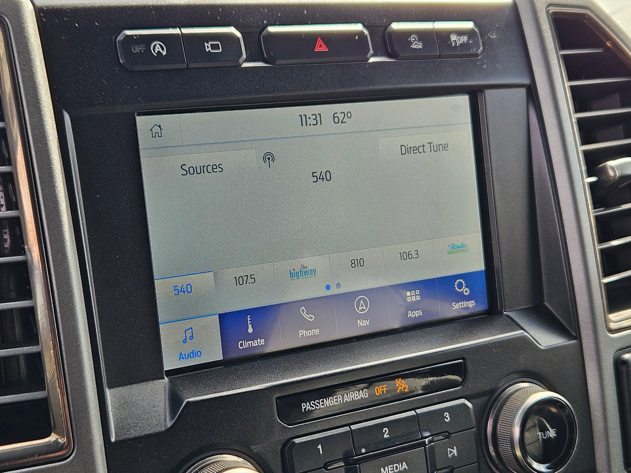 Used 2020 Ford F150 Raptor w/ Equipment Group 802A Luxury image 18