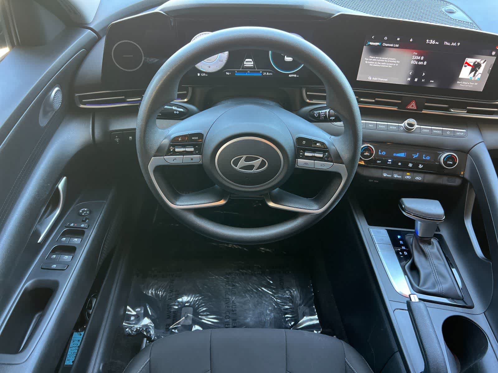 Used 2024 Hyundai Elantra SEL FWD image 15