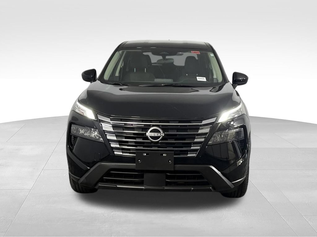 Used 2025 Nissan Rogue SV FWD image 5
