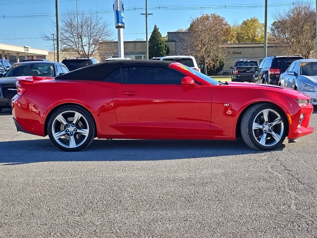 Used 2017 Chevrolet Camaro SS image 8