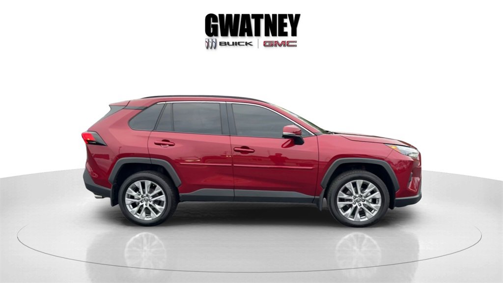 Used 2024 Toyota RAV4 XLE Premium image 7