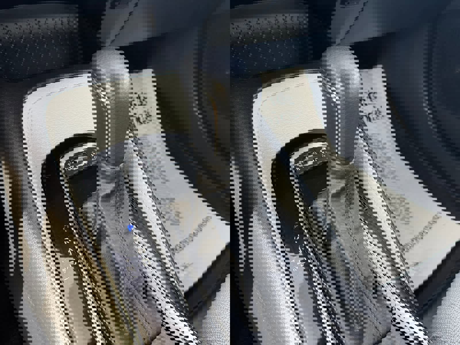 Used 2023 Toyota Corolla SE image 6