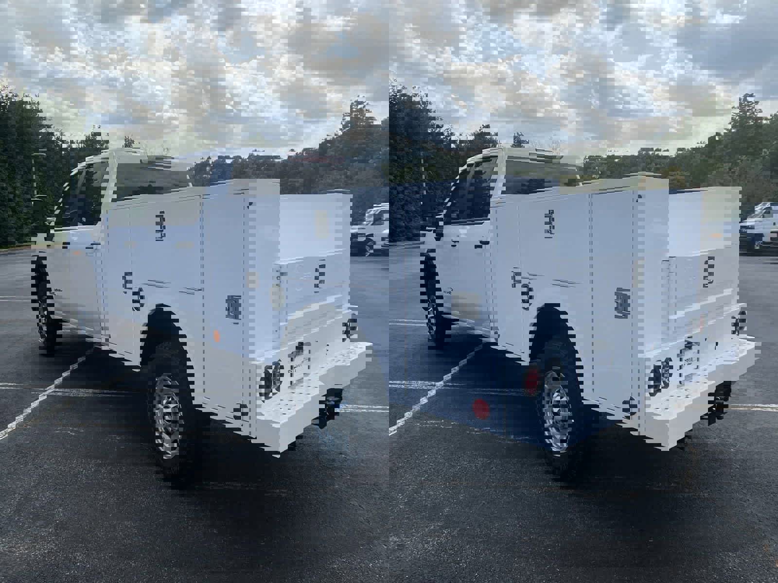 New 2024 GMC Sierra 2500 Pro w/ Convenience Package image 14