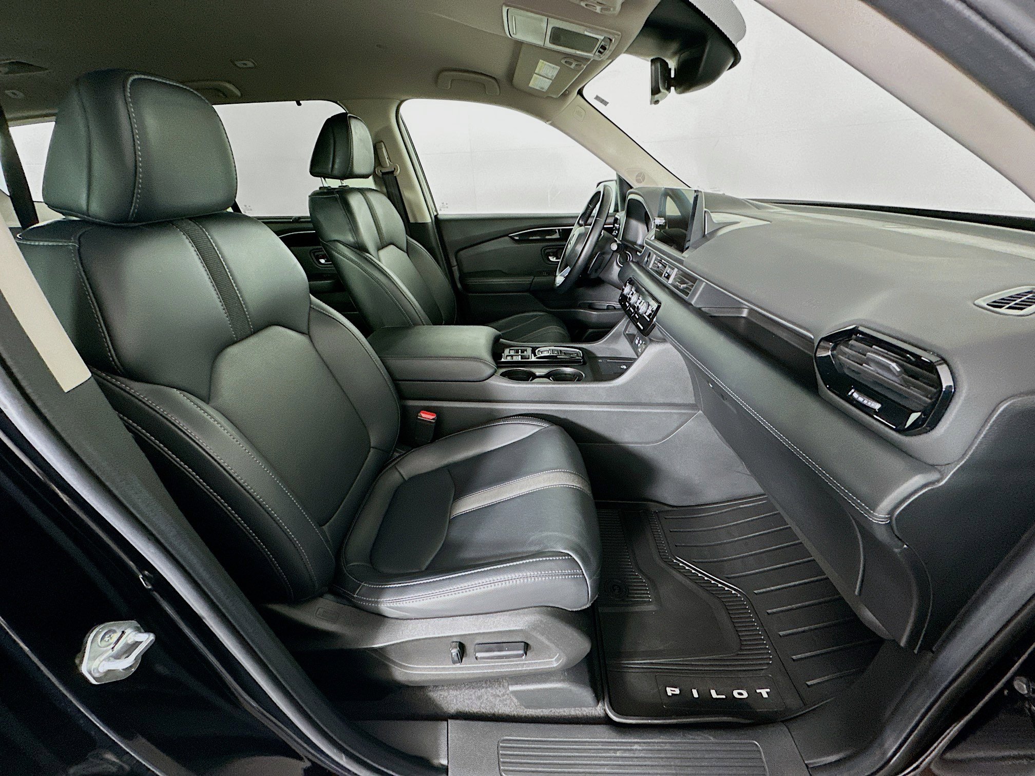 Used 2024 Honda Pilot EX-L image 33