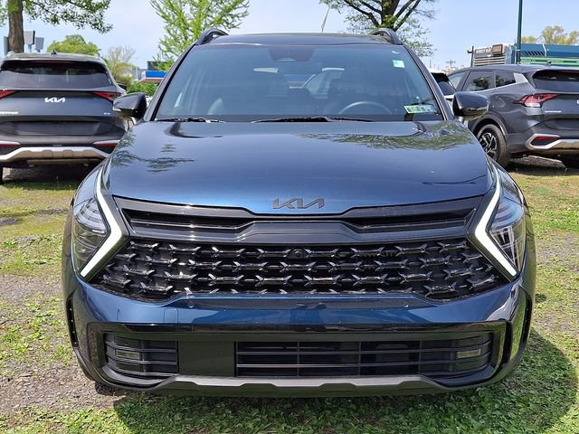 Certified 2025 Kia Sportage X-Line Prestige AWD/4WD image 2